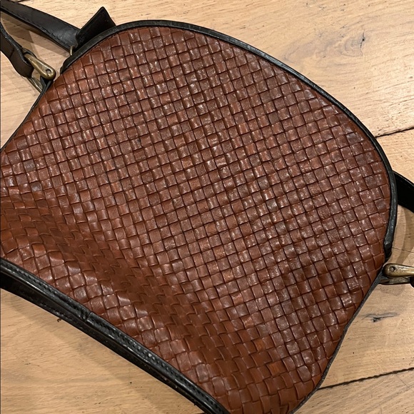 Talbots leather crossbody purse - Picture 4 of 8